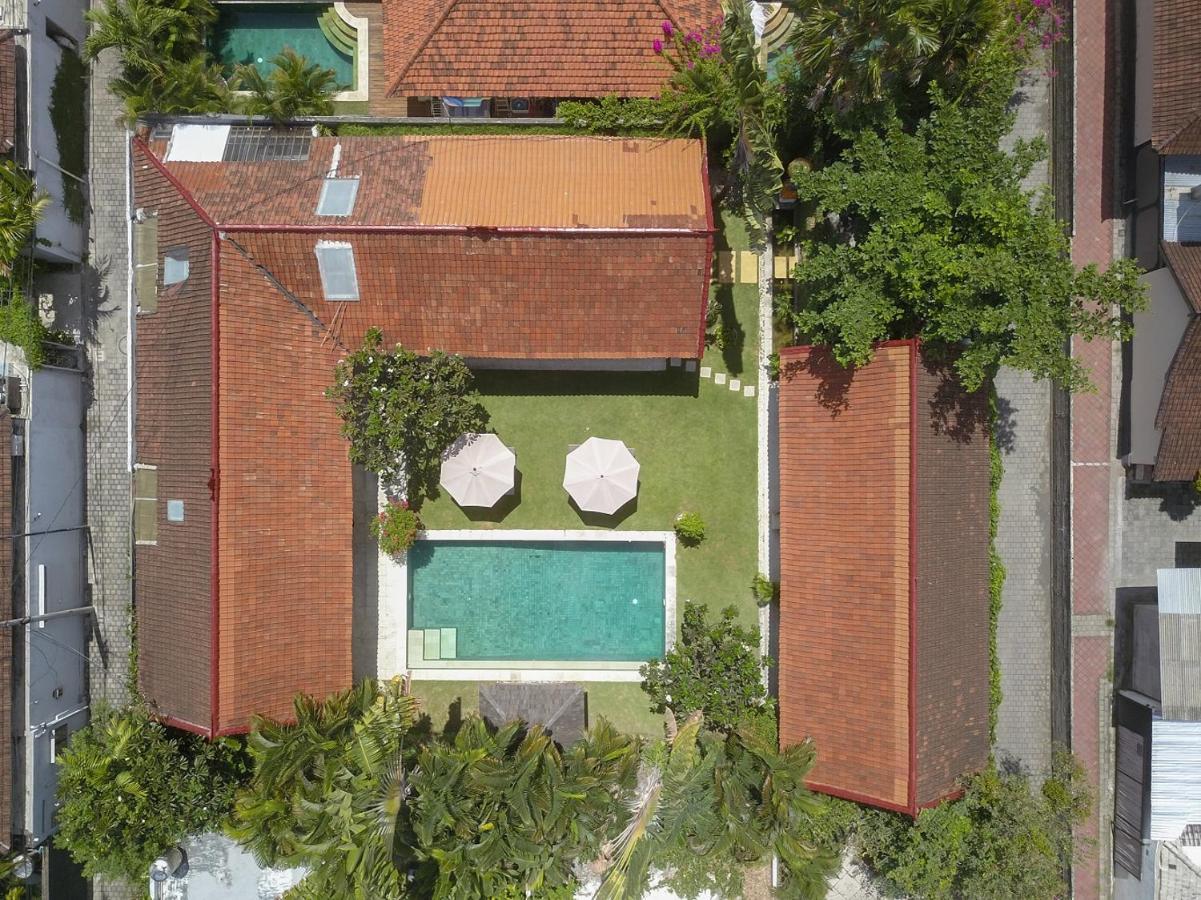 Rumi Villas Seminyak Esterno foto