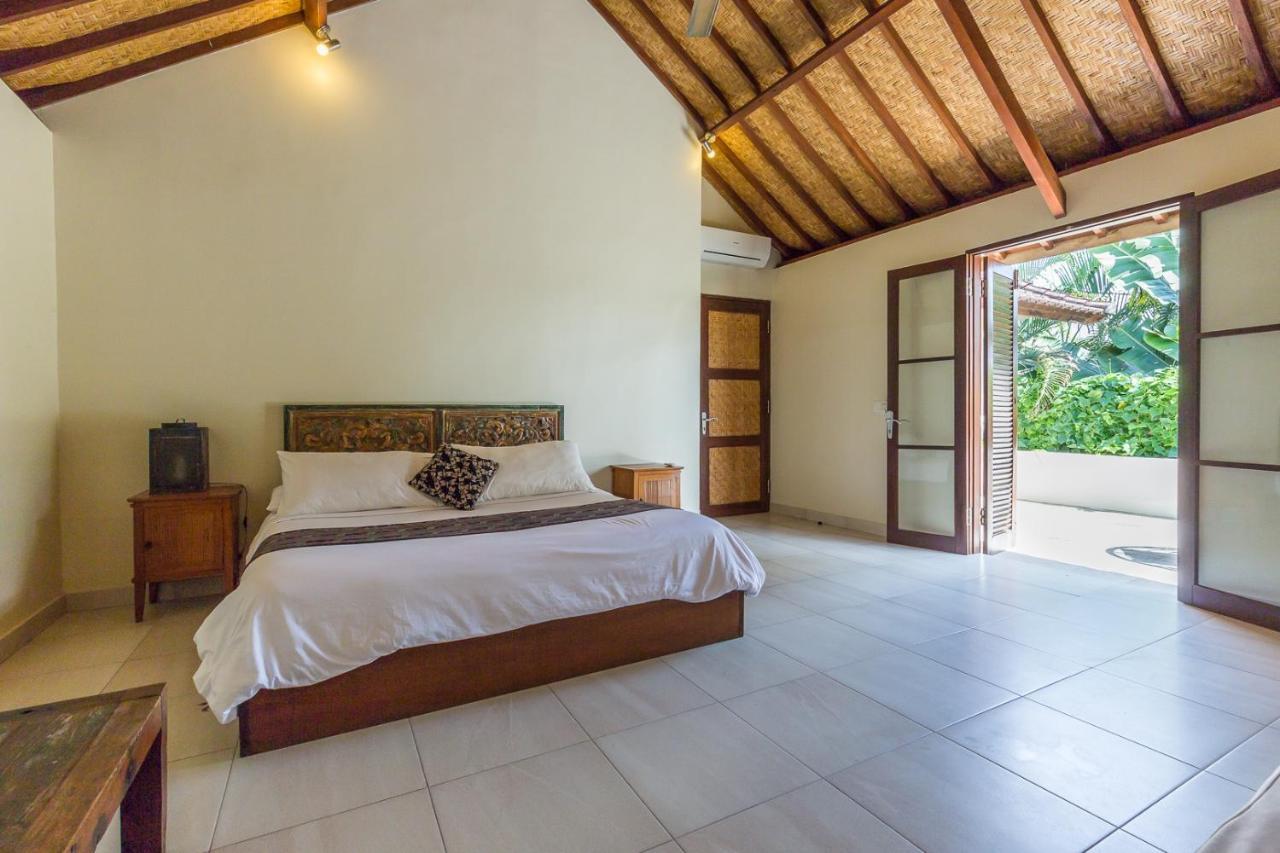 Rumi Villas Seminyak Esterno foto