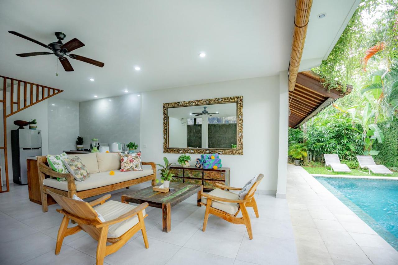 Rumi Villas Seminyak Esterno foto